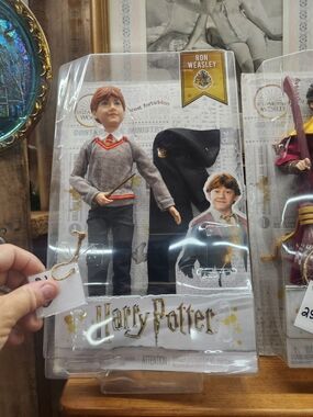 Harry Potter Ron Weasley Dress-Up Figure – Red/Brown Hair